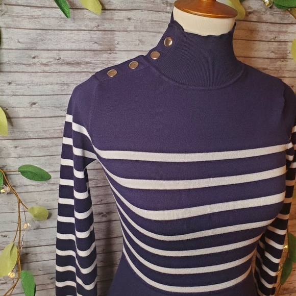 Eliza J mock neck striped fit & flare dress - Picture 4 of 9